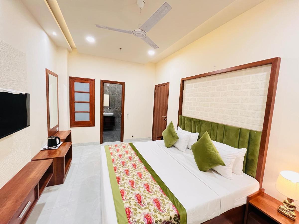 Hotel The Orchid Tree Amritsar - Walking From Golden Temple Экстерьер фото