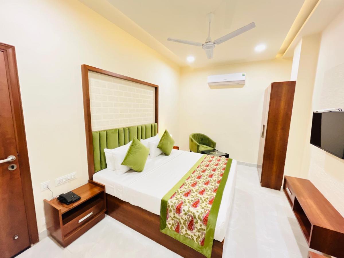 Hotel The Orchid Tree Amritsar - Walking From Golden Temple Экстерьер фото